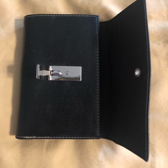 Wallet - Picture 2 of 5